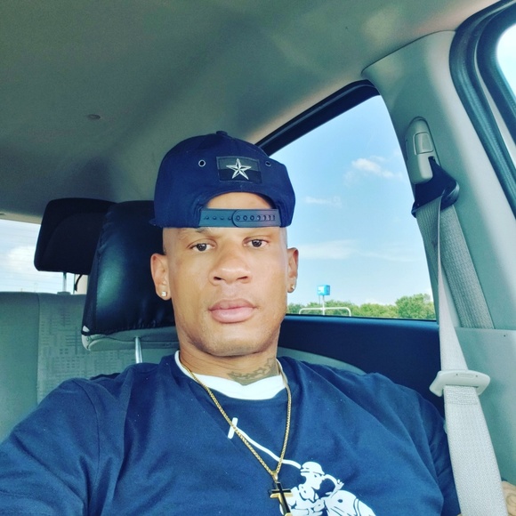 Meet your Posher, Chris - Picture 5 of 6